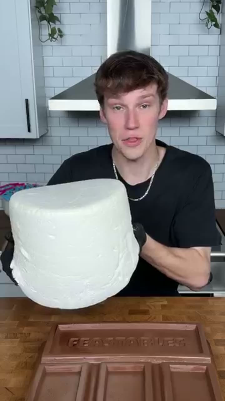 frame at 0:08-0:14